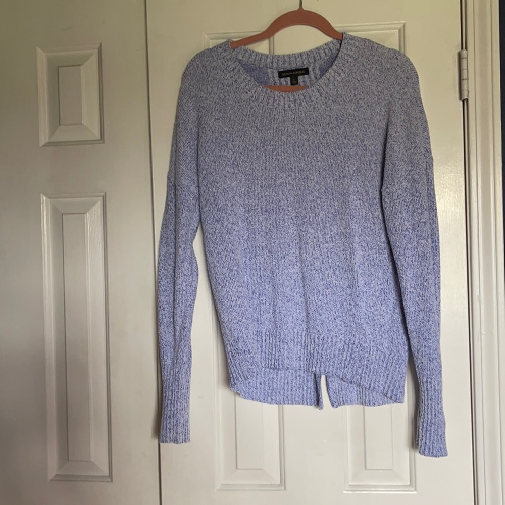 Banana republic blue & white sweater back slit